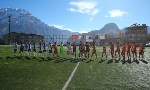 Galatasaray Petrol Ofisi Hakkarigücü'nü 2-1 Geçti