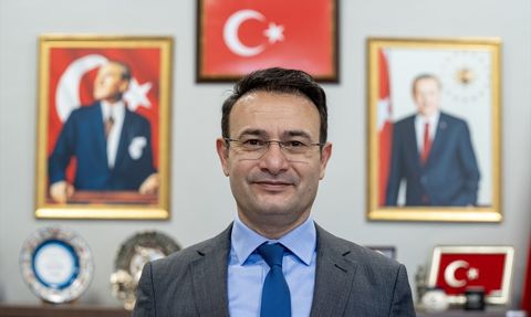 İstanbul Boğaziçi'nde Tarihi Triatlon Şampiyonası