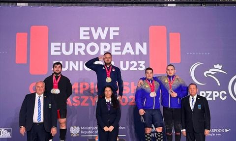 Muhammed Emin Burun Avrupa Şampiyonası'nda 3 Madalya Kazandı