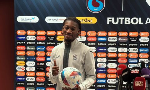 Trabzonspor, Adana Demirspor'u Farklı Geçti: Muhammed Cham'dan Hat-Trick