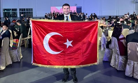 Türk Akademisyenden Anlamlı Bağış: TUSAŞ Şehitlerine Ödül Adadı