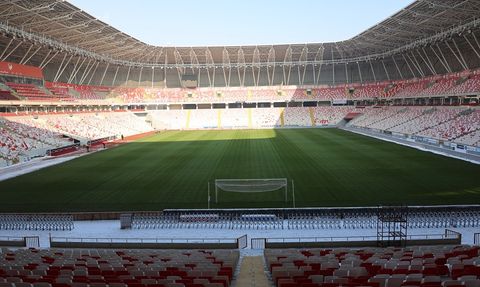 BG Grup 4 Eylül Stadı Galatasaray Maçına Hazırlanıyor