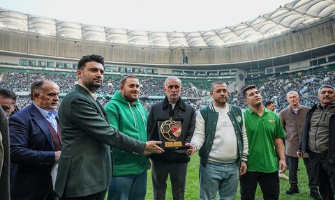 Bursaspor'a Fair Play Ödülü Verildi