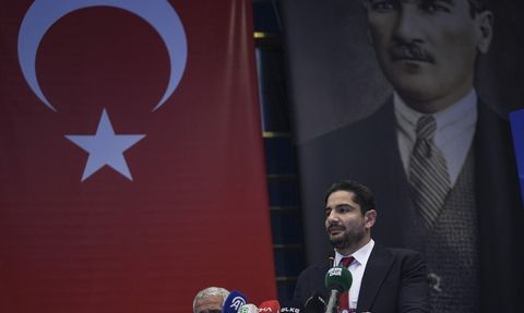 Türkiye Güreş Federasyonu'nda Yeni Dönem: Taha Akgül Başkan