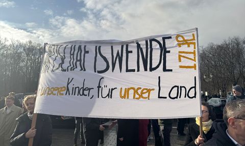 Almanya'da Ekonomik Politikalara Değişiklik Çağrısı