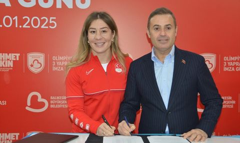 Balıkesir Belediyespor, Milli Sporcularla Gücüne Güç Katıyor