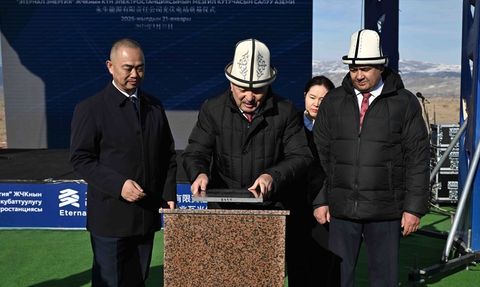 Çin, Kırgızistan'da 100 Megavatlık Güneş Enerji Santrali Kuruyor