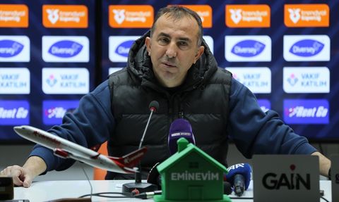 Corendon Alanyaspor, Konyaspor'u 2-1 Mağlup Ederek Önemli Bir Galibiyet Aldı