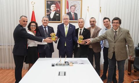 Ege Üniversitesi'nde Yeni Biber Çeşitleri Tescillendi