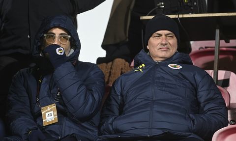 Fenerbahçe'nin Midtjylland Karşısındaki Zorlu Mücadelesi