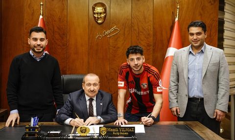 Gaziantep FK, Muhammed Gümüşkaya'yı Kadrosuna Kattı