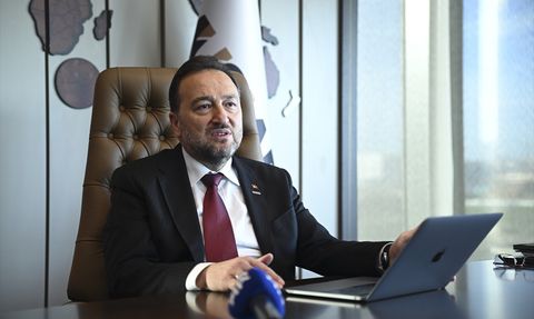 MÜSİAD Başkanı Mahmut Asmalı, Anadolu Ajansı'nın Yılın Kareleri Oylamasında Yer Aldı