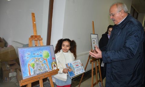 Sinop'ta Çocuk Karikatür Dostluğu Sergisi Açıldı