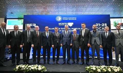 Ticaret Bakanı Bolat, Mobilya Sektörünün Başarılarını Vurguladı