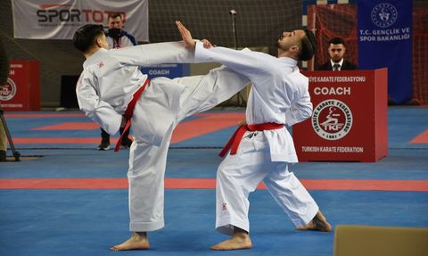 2023 Türkiye Karate Şampiyonası Trabzon'da Tamamlandı