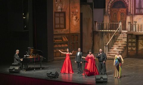 Antalya'da Sevgililer Günü Konseri