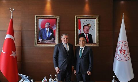 Atıcılık Federasyonu Başkanı Kocakaya'nın Bakan Bak Ziyareti