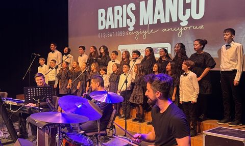 Barış Manço 26. Yıl Dönümünde Kadıköy'de Anıldı