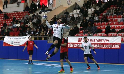 Beşiktaş, Mihalıççık Belediyespor'u Rahat Geçti