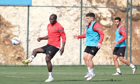 Hatayspor Alanyaspor Maçına Hazırlanıyor