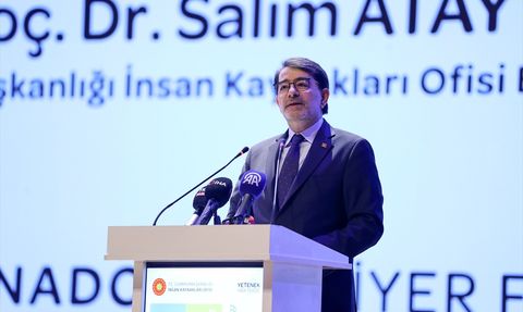 İç Anadolu Kariyer Fuarı İKAF'25 Konya'da Başladı