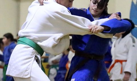 Kalorifer Dairesinden Judo Salonuna: Manisa'da Şampiyon Judocular Yetişiyor