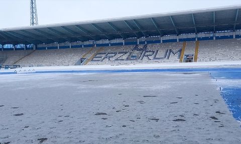Kazım Karabekir Stadı Maç İçin Hazırlanıyor