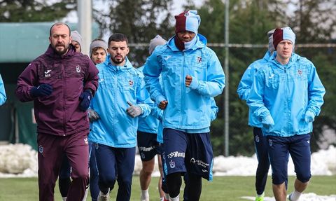 Trabzonspor Çaykur Rizespor Maçına Hazırlanıyor