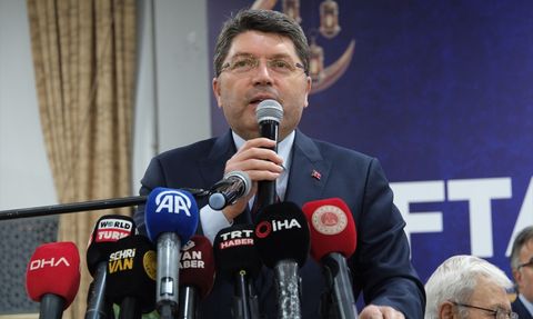 Adalet Bakanı Yılmaz Tunç, Van'da İftar Programında Önemli Açıklamalarda Bulundu