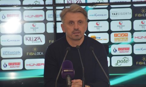 Adanaspor ve Fatih Karagümrük Maç Analizi: Hakan Keleş ve Orhan Ak'ın Açıklamaları