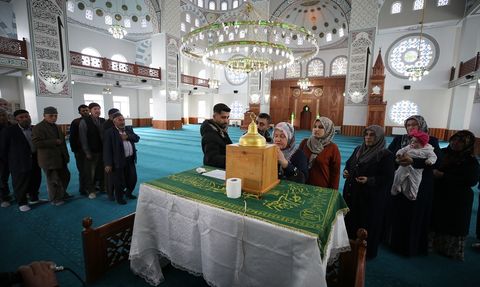 Adıyaman'da Ramazan Coşkusu: Sakal-ı Şerif Ziyarete Açıldı