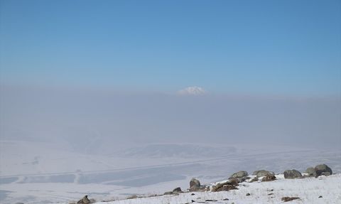 Ağrı'da Görüş Mesafesini Azaltan Sis Etkili Oldu