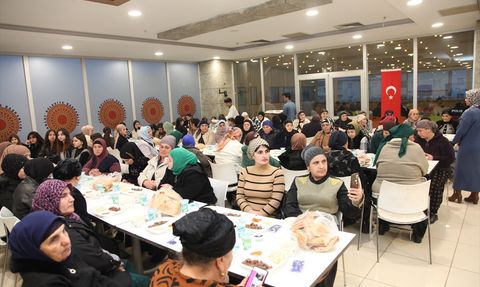 Ahıska Türkleri Ahlat'ta İftar Programında Buluştu