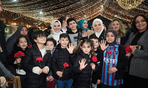 Aile ve Sosyal Hizmetler Bakanı Göktaş, Kadınlar Günü'nde Başakşehir'de Etkinlikte Bulundu