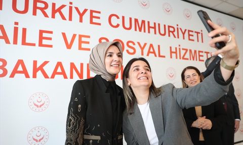 Aile ve Sosyal Hizmetler Bakanı Göktaş'tan Ramazan Bayramı Kutlaması