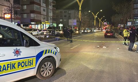 Aksaray'da Otomobil Kazası: Yaya Ağır Yaralandı