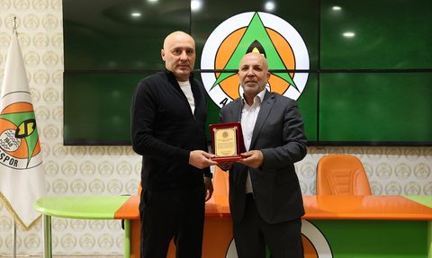 Alanyaspor'da Teknik Direktör Değişikliği