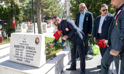 Ankara'da Arife Günü Şehitlik Ziyaretleri