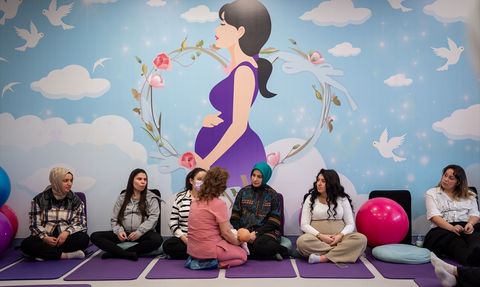 Anne Adaylarına Doğru Emzirme Eğitimi