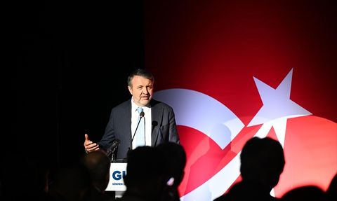 Azerbaycanlı Gençler Bursa'da Startech Eğitim Programına Katıldı