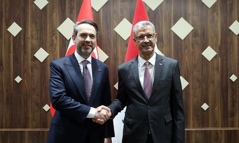 Bakan Bayraktar Irak'ta Enerji İş Birliği Temasları Yürüttü