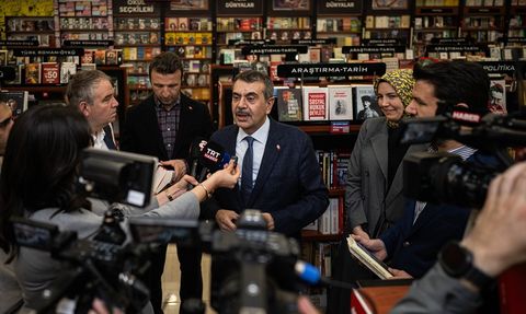 Bakan Tekin'den CHP'nin Boykot Açıklamasına Sert Tepki