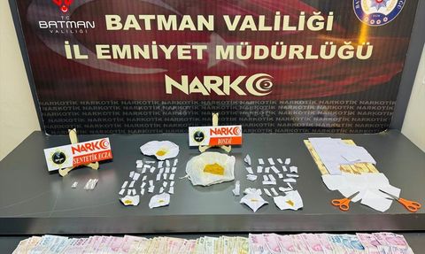 Batman'da Uyuşturucu Operasyonu: 3 Tutuklama