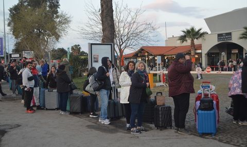 Bayramda Ayvalık'tan Midilli'ye Geçişlerde Yoğunluk