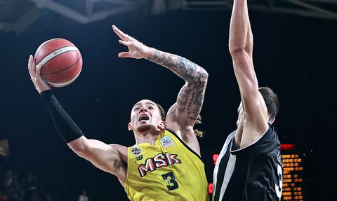 Beşiktaş Fibabanka, Mersinspor'u Farklı Geçti