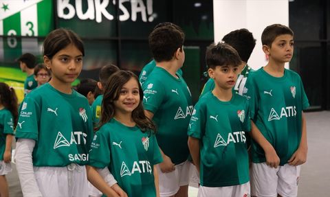 Bursaspor'dan Anlamlı Davet: Yetim Çocuklar Maçı İzledi