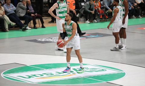 Bursaspor Yörsan 98-90 ile Merkezefendi Belediyesi Basket'i Geçti