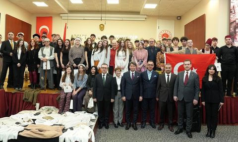 Çanakkale Deniz Zaferi'nin 110. Yılı Bakırköy'de Törenle Kutlandı