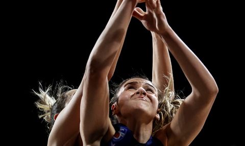 ÇİMSA ÇBK Mersin Farklı Kazandı