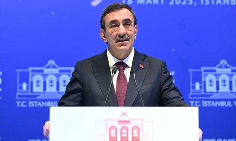 Cumhurbaşkanı Yardımcısı Yılmaz, Şehit Aileleri ve Gazilerle İftar Buluşması'na Katıldı